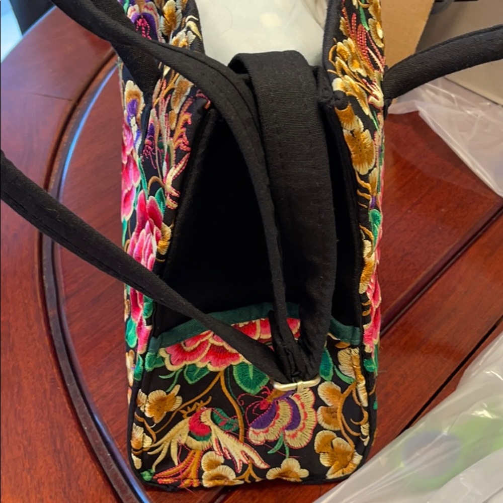 Embroidered Tote/Crossbody - Picture 3 of 6